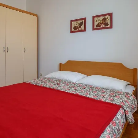 Josephine 2 * Malinska